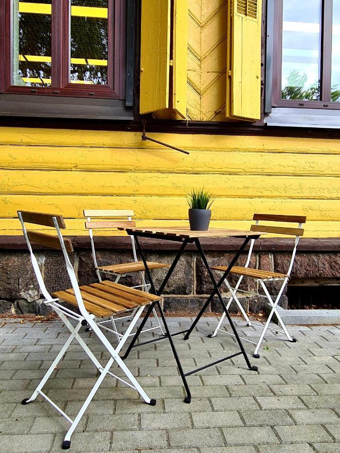 Railway Bed Hostel Kaunas Exterior photo